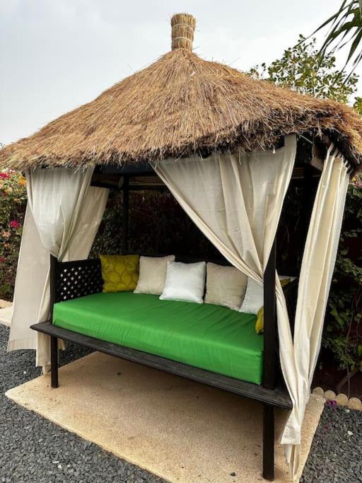 Tres Belle Villa Au Coeur De Saly Ngoại thất bức ảnh