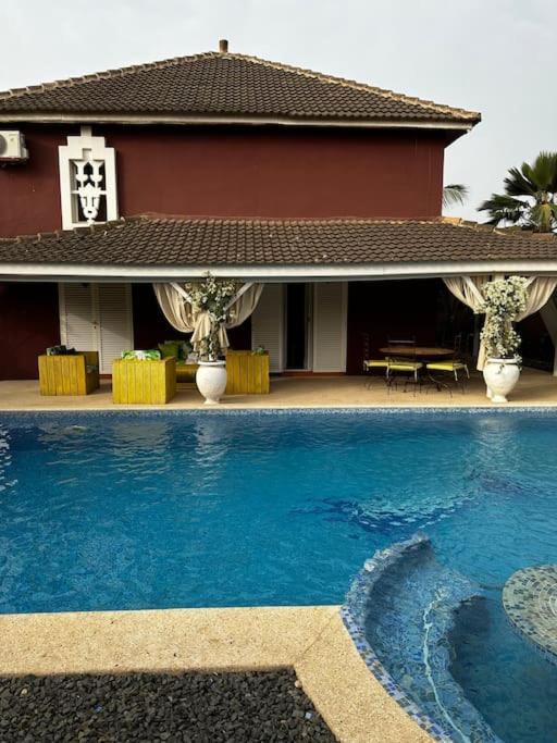 Tres Belle Villa Au Coeur De Saly Ngoại thất bức ảnh